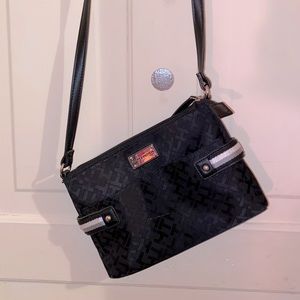 Tommy Hilfiger Crossbody purse